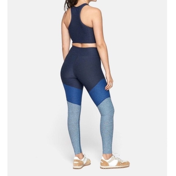 Outdoor Voices Tri-Color Leggings - Picture 2 of 5